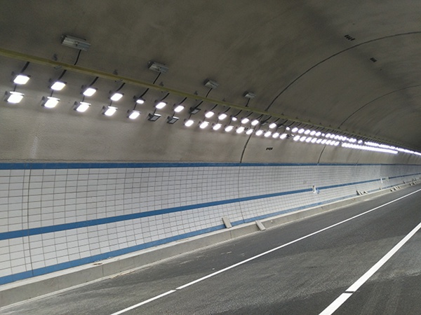 元亨照明LED隧道燈照明解決方案